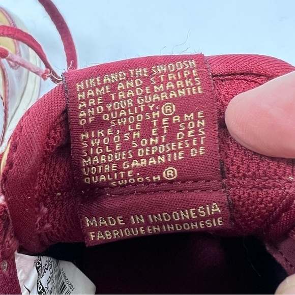 Y2K Nike Air Force 1 Low GS Iron Man Red Metallic Gold Sneakers Child Sz 9 Team - Picture 13 of 15